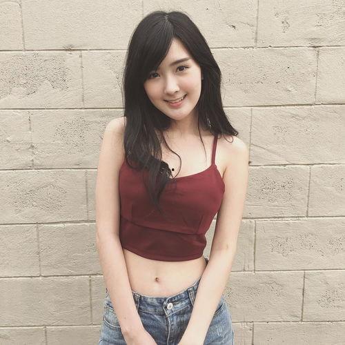 吃瓜女网红图片头像大全,趣味横生的形象盛宴